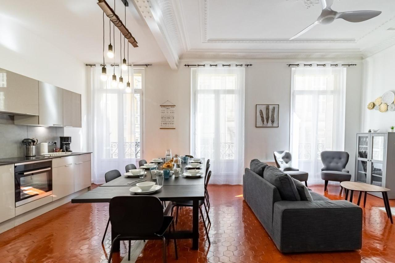 LE PRIVILIANE - Bel et grand appartement idéalement situé Marsella Exterior foto